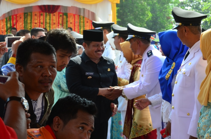 Bupati Bengkalis Sampaikan Permohonan Maaf Gubernur Riau